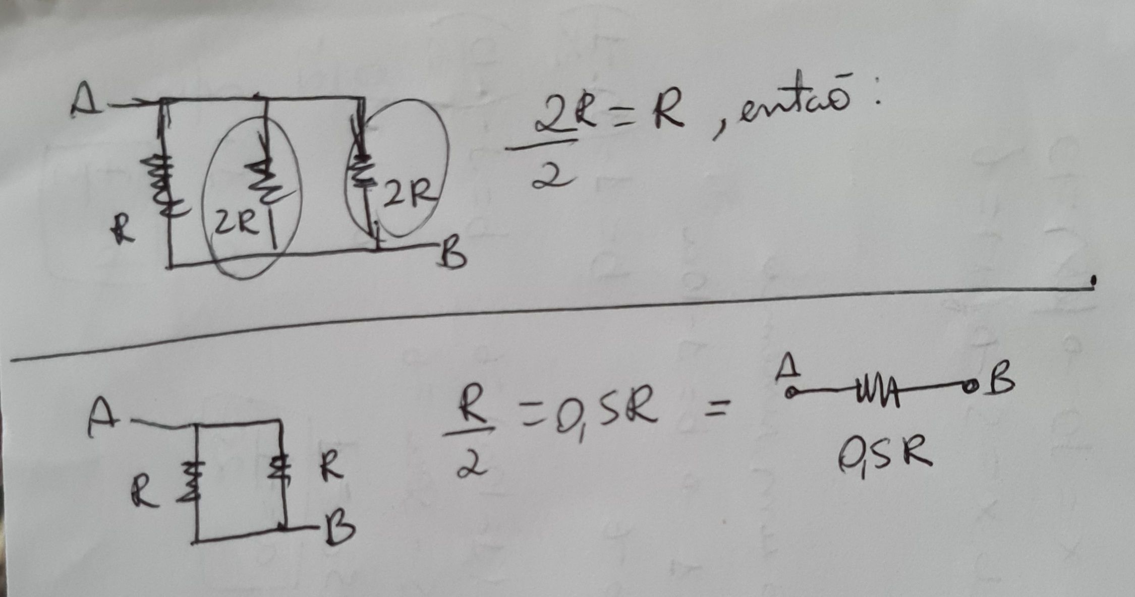 poderiam me ajudar com essa questão, por favor, o gabarito é - Explicaê