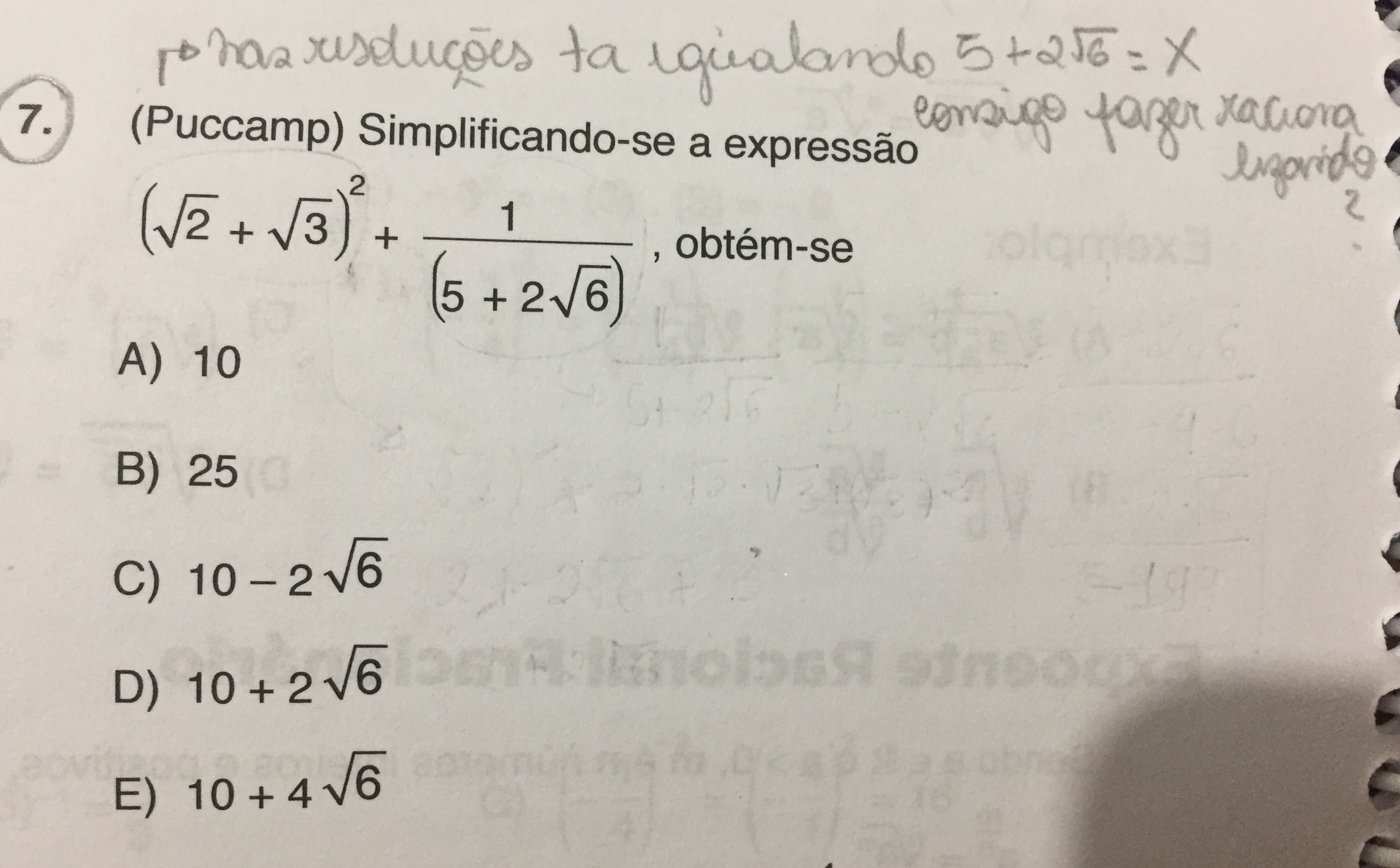 Boa noite!! Queria saber pq nessa questão se eu simplificar - Explicaê